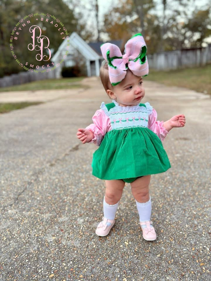 RTS: Girl’s Green Corduroy Bows Diaper Set