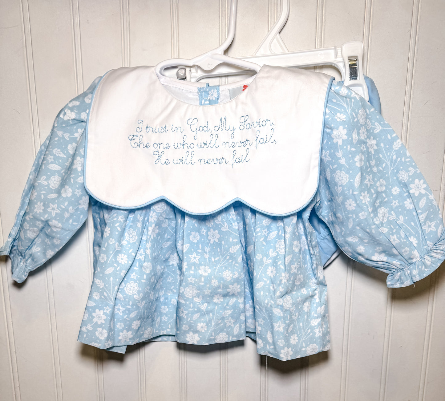 Trust in God Girl Diaper Set