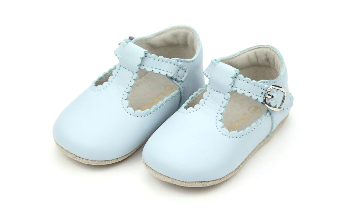 Preorder: Elodie Leather Girls Scalloped T-Strap Mary Jane Infant Crib Shoe