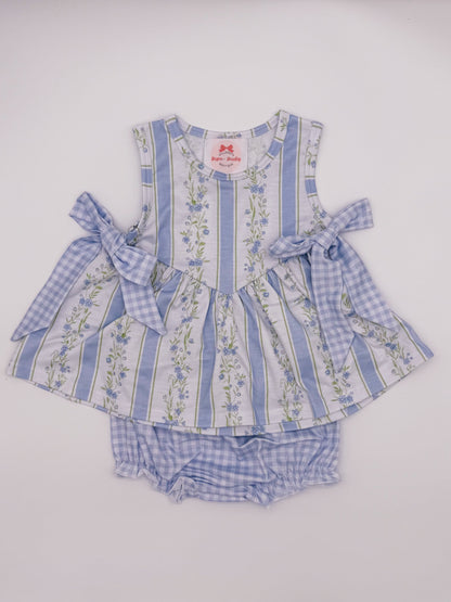 RTS: Blue Gingham + Vines Girl Diaper Set