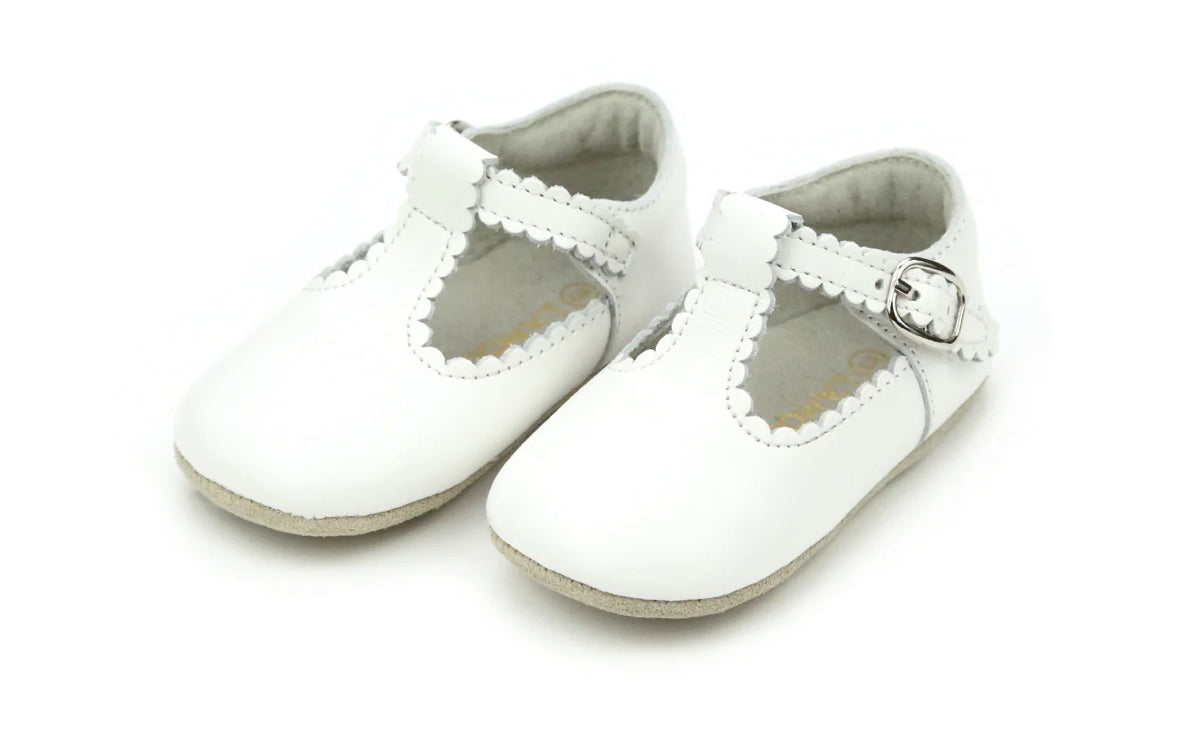 Preorder: Elodie Leather Girls Scalloped T-Strap Mary Jane Infant Crib Shoe