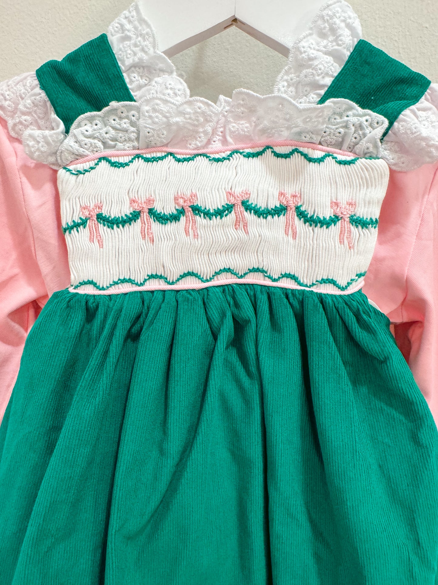 RTS: Girl’s Green Corduroy Bows Diaper Set